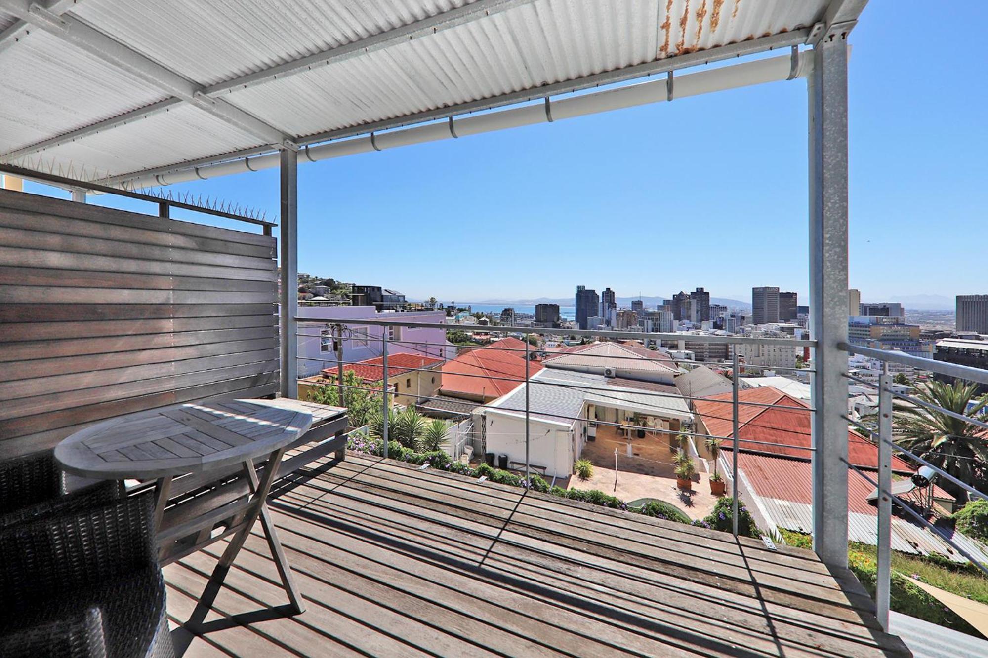 Apartment 8 On Upper Bloem *